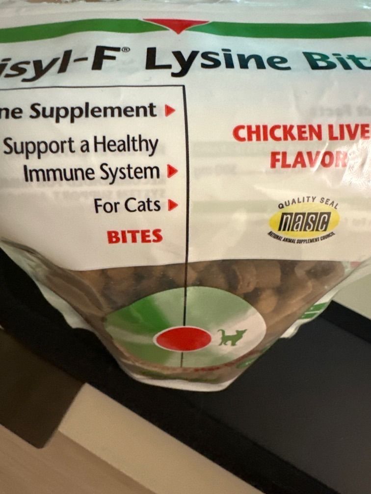 Enisyl f lysine shop treats for cats