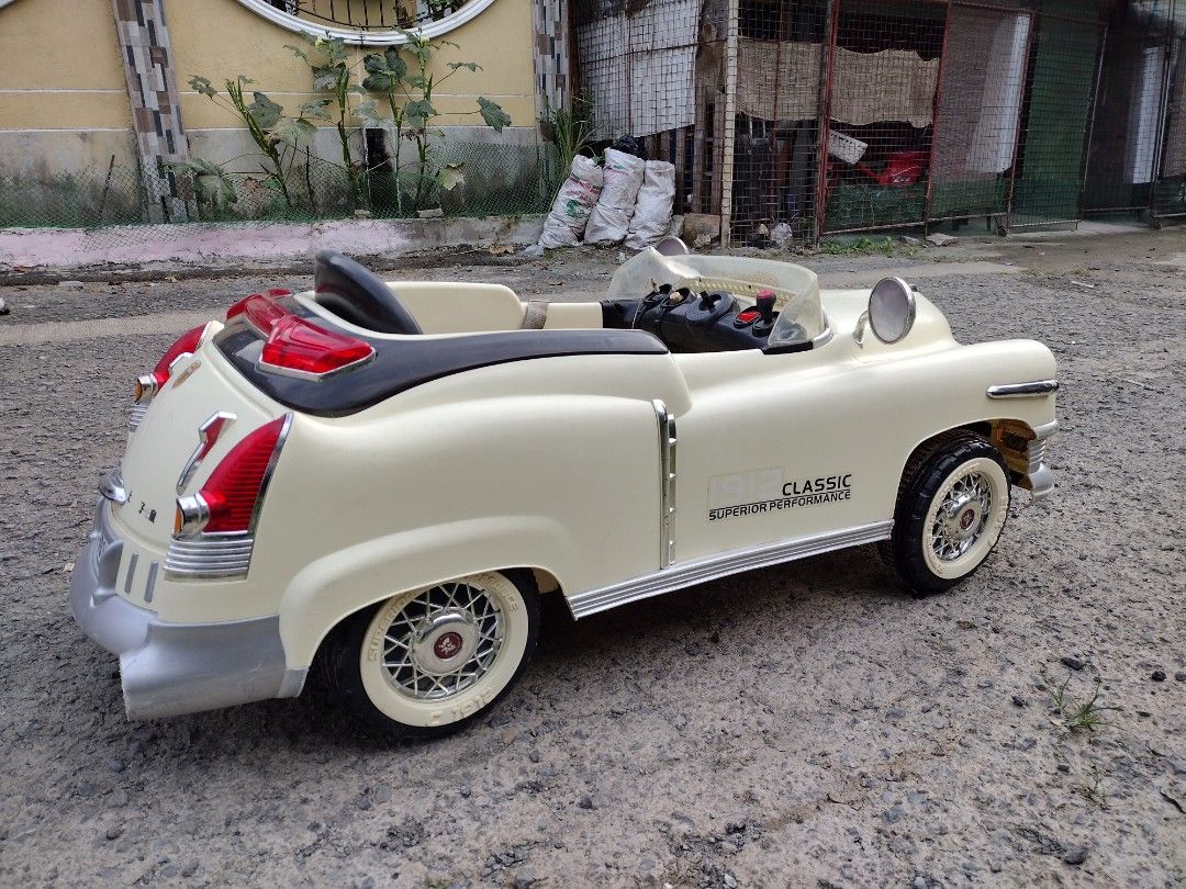 Vintage Ride On Car for Kids Classic Cadillac Car Toy Retro MADE