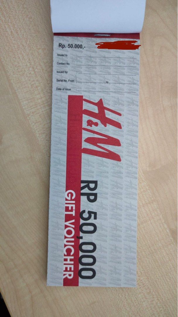 Voucher H M 100rb pecahan 50rb Tiket Voucher Kartu Hadiah Voucher di Carousell