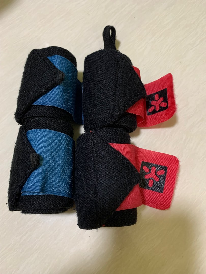 Weight Training Wrist Wrap Strap (Decathlon & MyProtein), Health