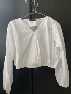 White Vneck Longsleeve