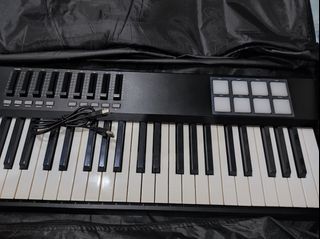 Worlde 61 Midi Keyboard Brand New