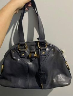 (Category: ) located in . Submitted by maxessentials (Listing ID 1211728180, Image 1). Description: .