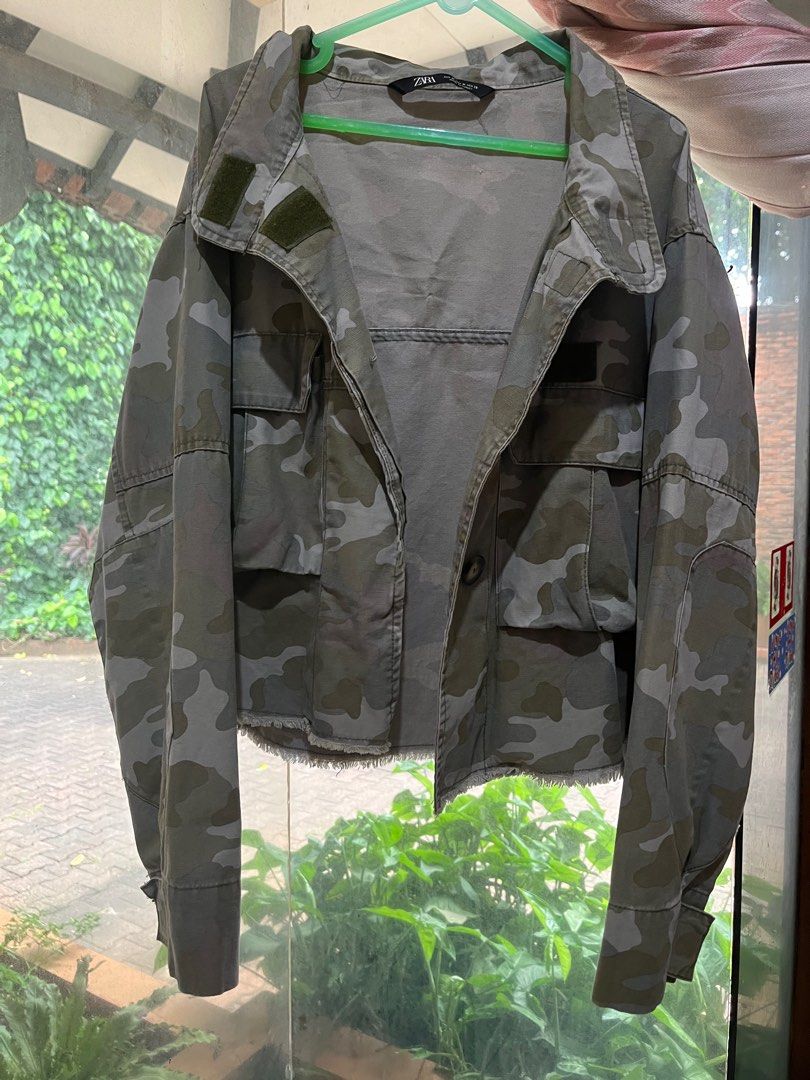 Zara cropped camo jacket top