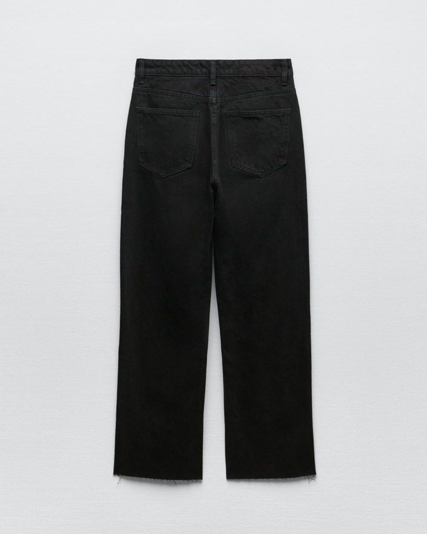 HIGH-RISE STRAIGHT-FIT TRF JEANS