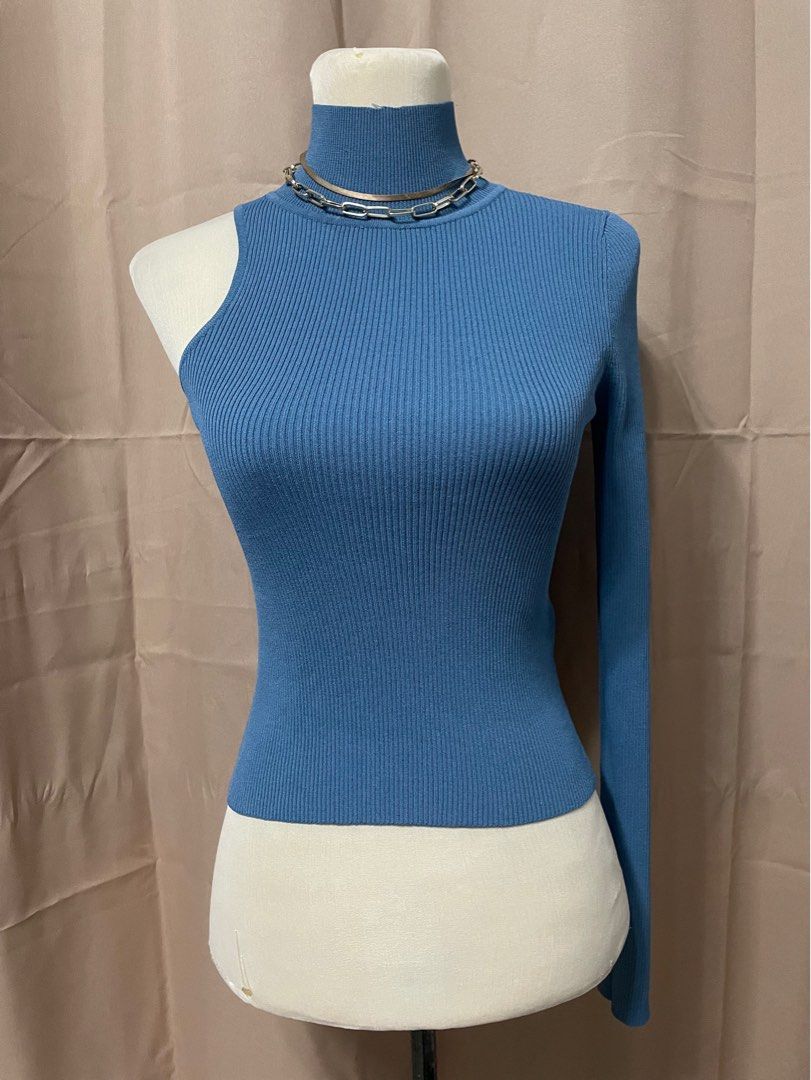 Original zara one shoulder knit top (Category: Others Tops) located in Quezon City. Submitted by fabcandy (Listing ID 1147423343, Image 1). Description: Zara One Shoulder Knit Top (S on tag, can fit up to Me) Brand New; price tag removed only. - P750, bought for P1,995..