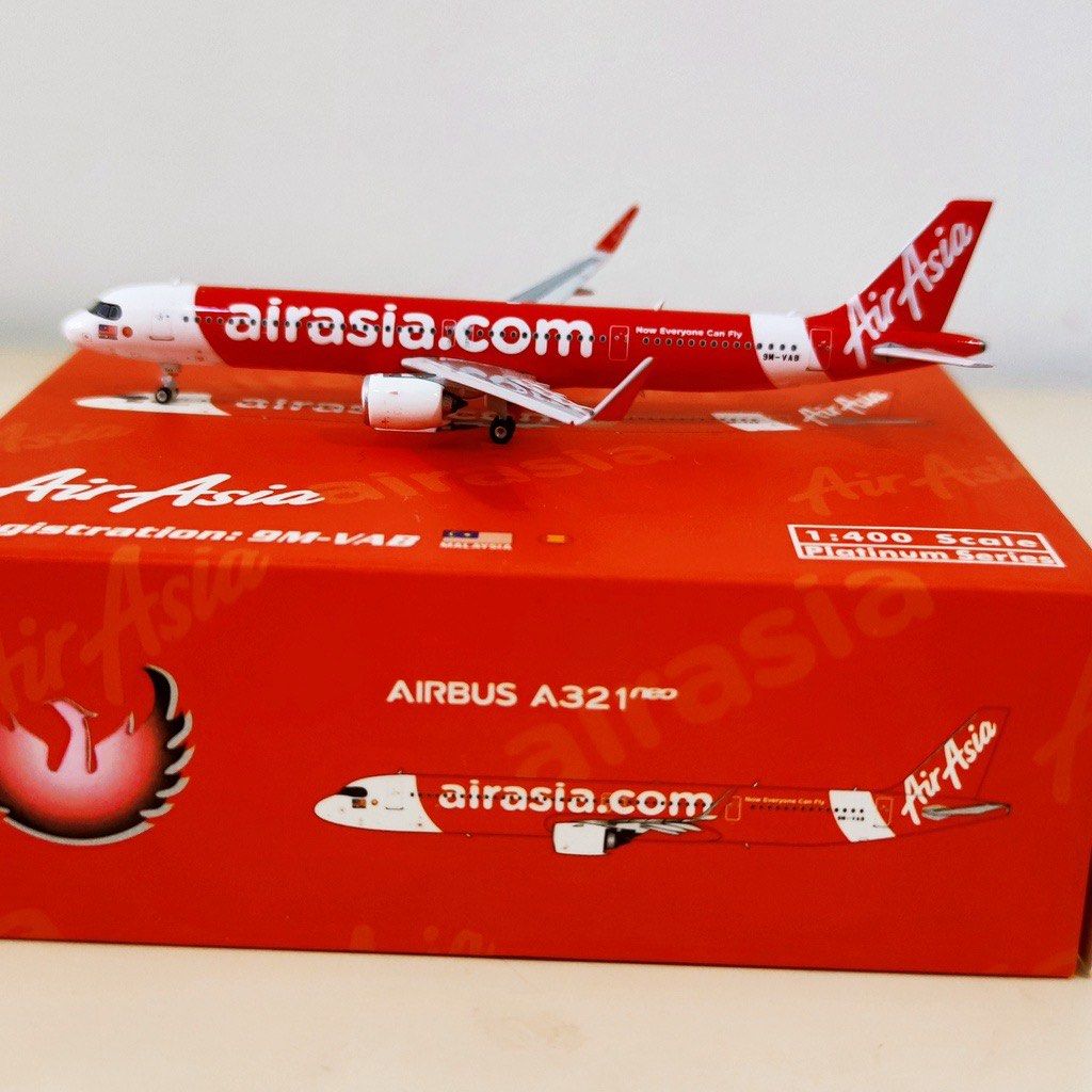 1:400 Airasia A321Neo 9M-VAB (Phoenix), Hobbies  Toys, Collectibles   Memorabilia, Vintage Collectibles on Carousell