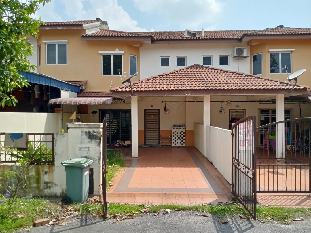 2STOREY TAMAN TERATAI SG RAMAL DALAM KAJANG, Property, For Sale on