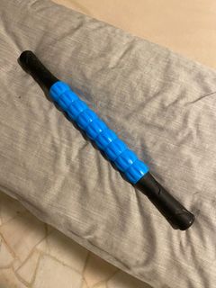 (Category: ) located in . Submitted by secondhandessentials (Listing ID 1212039363, Image 1). Description: .