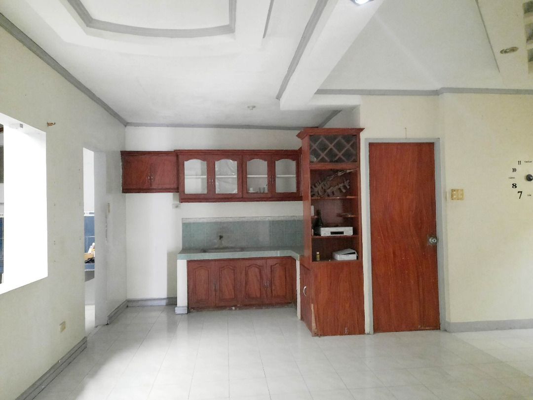 4Bedroom 2Storey House, 120 sqm Lot and 185 sqm Floor, Barangay