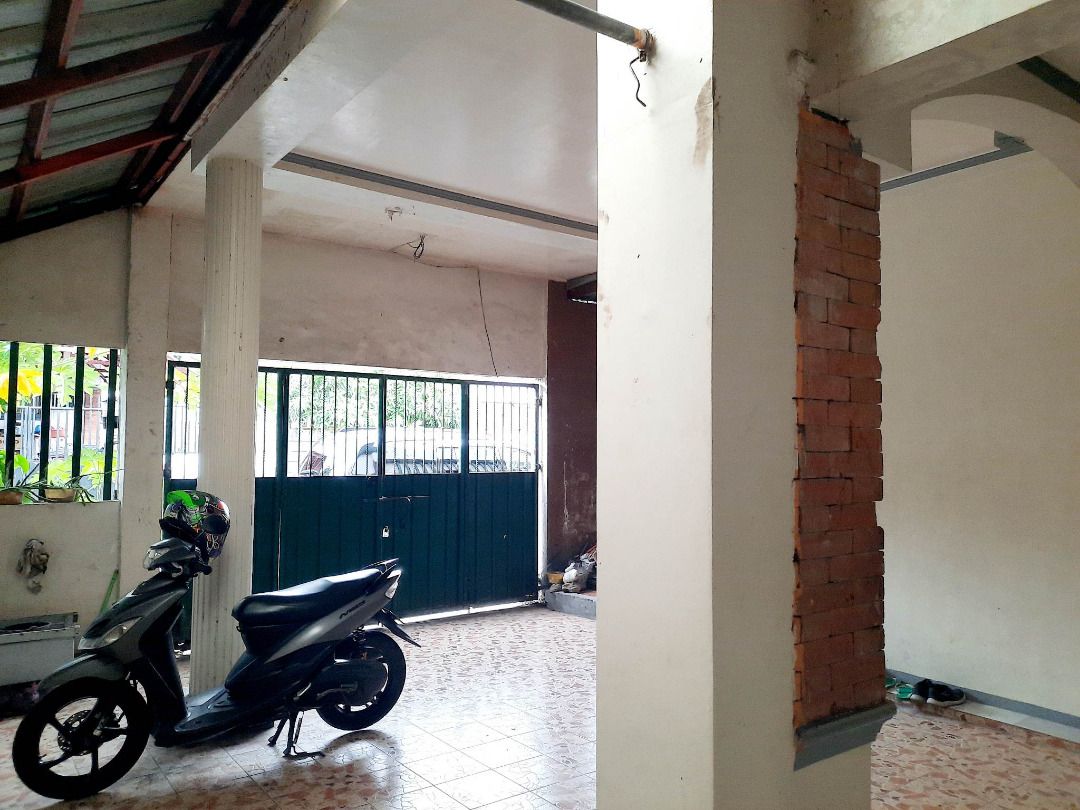 4Bedroom 2Storey House, 120 sqm Lot and 185 sqm Floor, Barangay