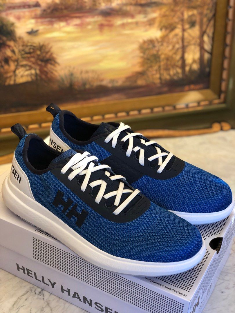 Crevo footwear wiki store