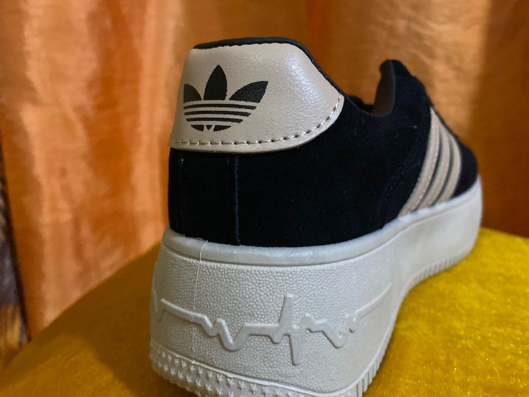 Adidas Platform Shoes (Category: Sneakers) located in Quezon City. Submitted by eissac24 (Listing ID 1212034168, Image 3). Description: 2 for the price of 1,500.00 Adidas Nizza Platform OEM These are Brand New. Never been worn. RFS: Wrong Size. I thought it would fit me but this was too big for me. Both are size 37 US Womens I can ship it, Lalamove, Grab you will shoulder the cost or if its lower than 100 then I will shoulder it. My Address is at