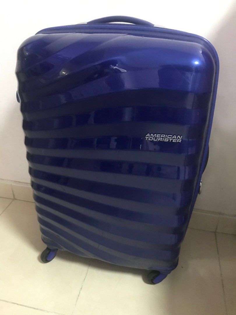 American poised tourister zavis