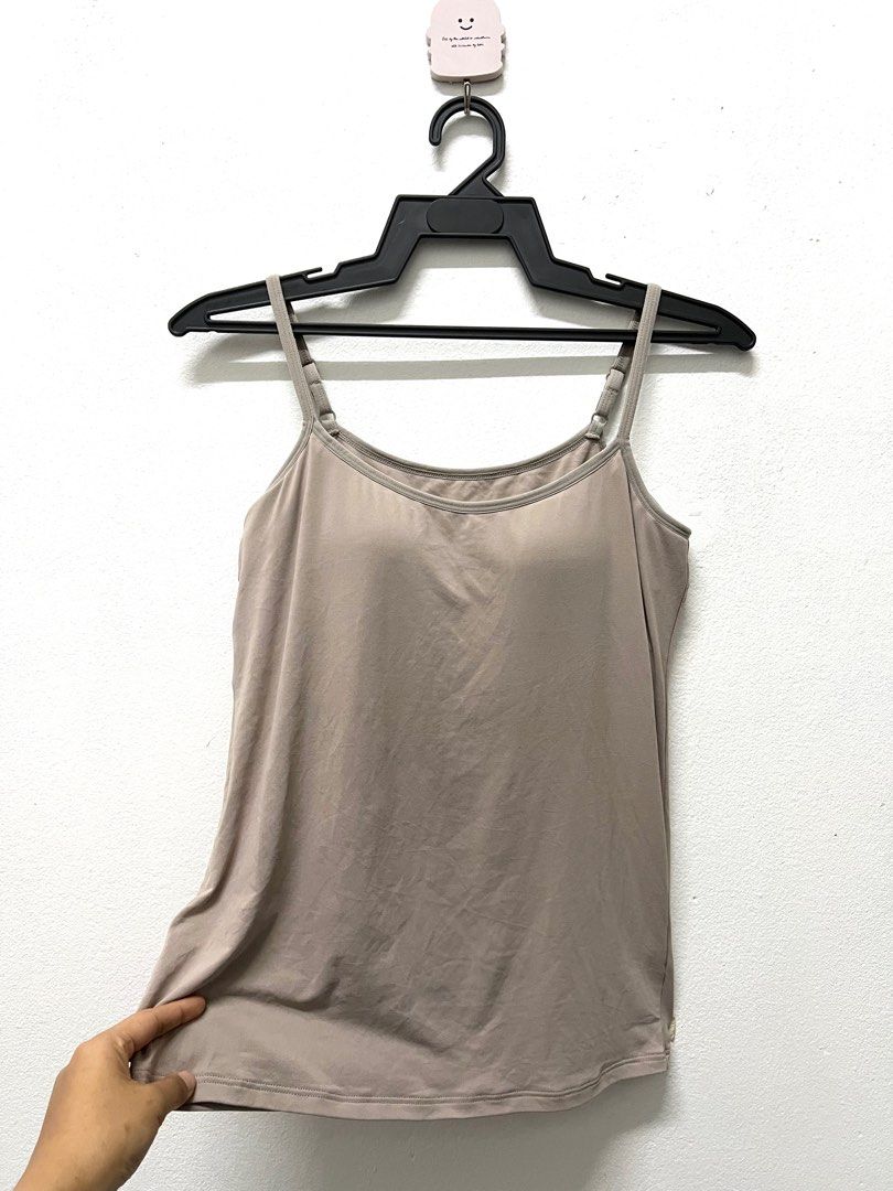 ANN1999: Uniqlo airism L size camisole/ Uniqlo airism soft brown cami tops,  Women's Fashion, Tops, Sleeveless on Carousell