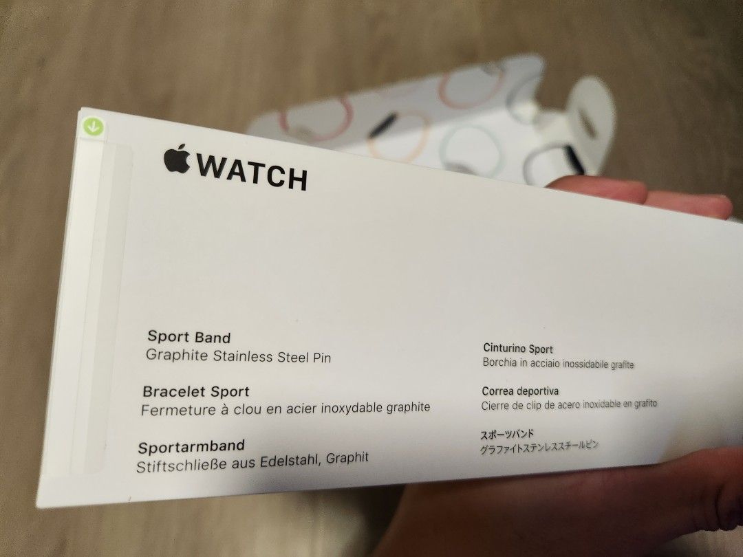 Apple Watch SE (Gen 2 2022) 40mm with EdgeShield Case, Mobile