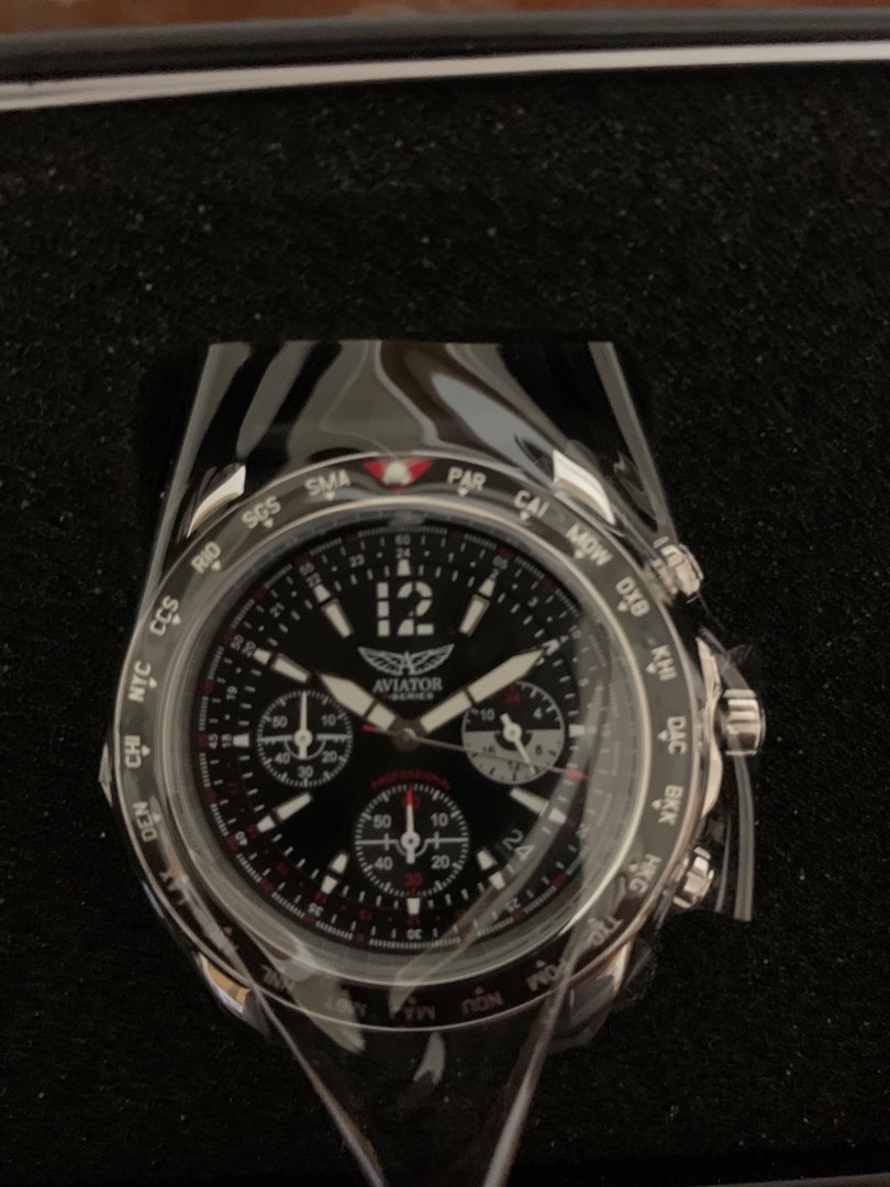 Safra shop aviator watch