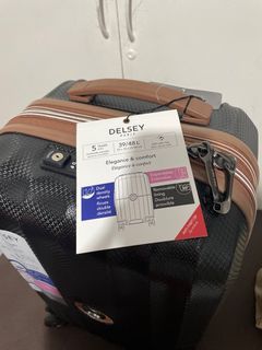 BRAND NEW DELSEY- ST. TROPEZ LUGGAGE