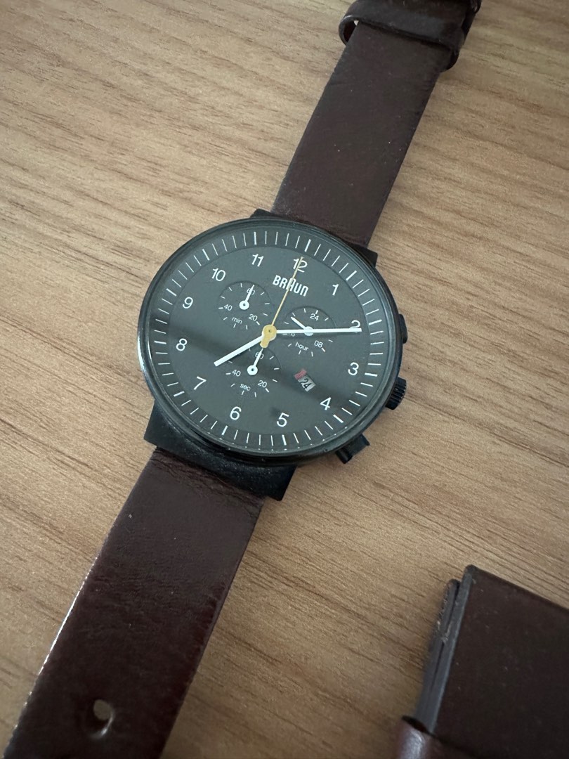 Braun Black Watch w Genuine Instrument Leather Strap, Men's Fashion