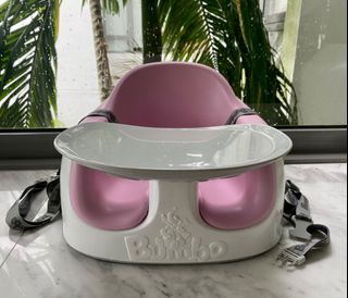 Bumbo with tray table