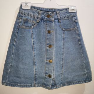 (Category: ) located in . Submitted by emti88 (Listing ID 1211991493, Image 1). Description: .
