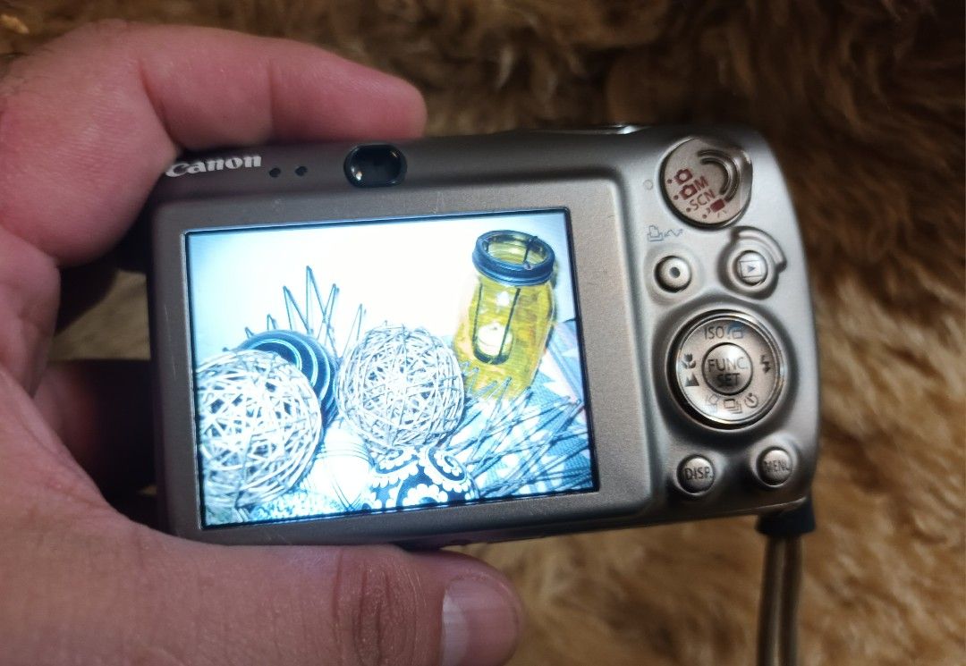 Canon IXY Digital 2000 IS Titanium Camera