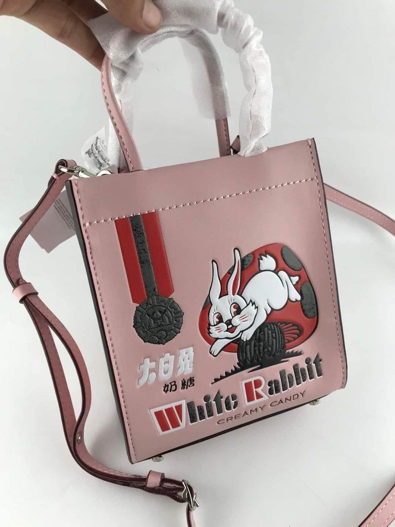CCH MINI CASHIN X RABBIT (Category: Luxury Bags & Wallets) located in Batangas. Submitted by Aki.s_Cart (Listing ID 1212024569, Image 3). Description: CCH Mini Cashin x Rabbit 17*14*7 cm P2,200 + sf Actual photo.