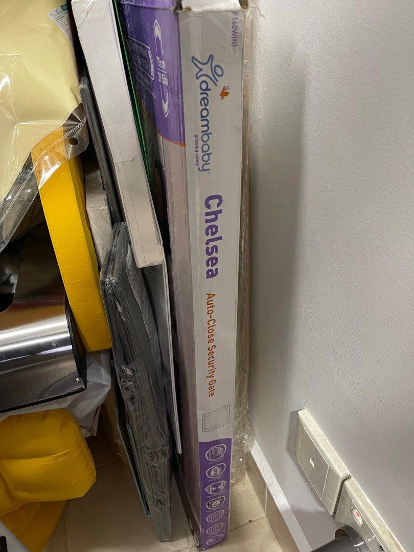 Child safety gate, Babies & Kids, Baby Nursery & Kids Furniture, Safety