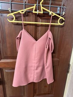 Cold shoulder top