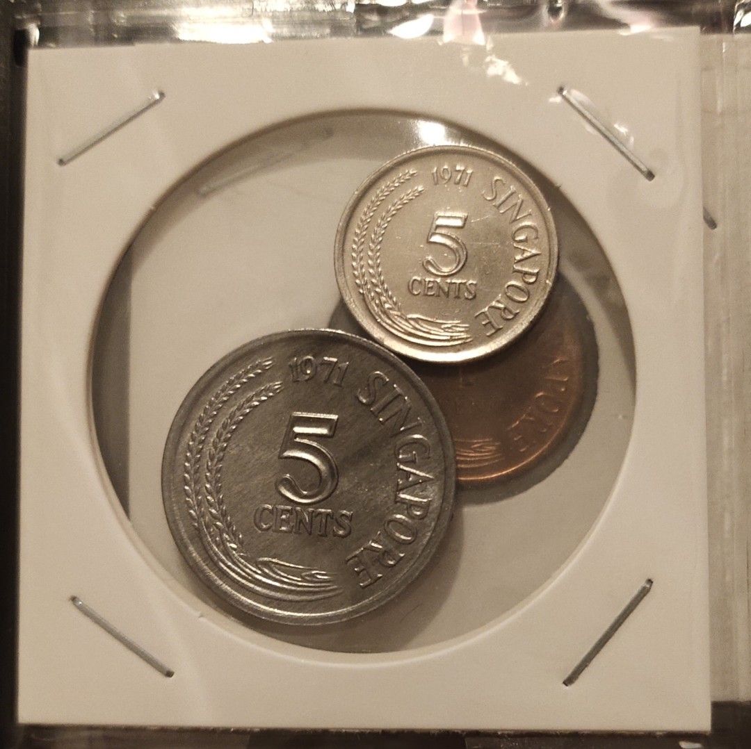 Complete set of 121 pieces of Singapore first series circulation coins