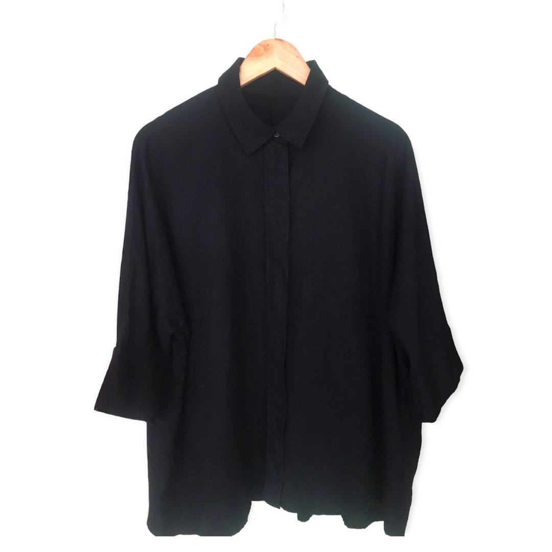 COS Black Button Down Shirt, Women's Fashion, Tops, Shirts on Carousell