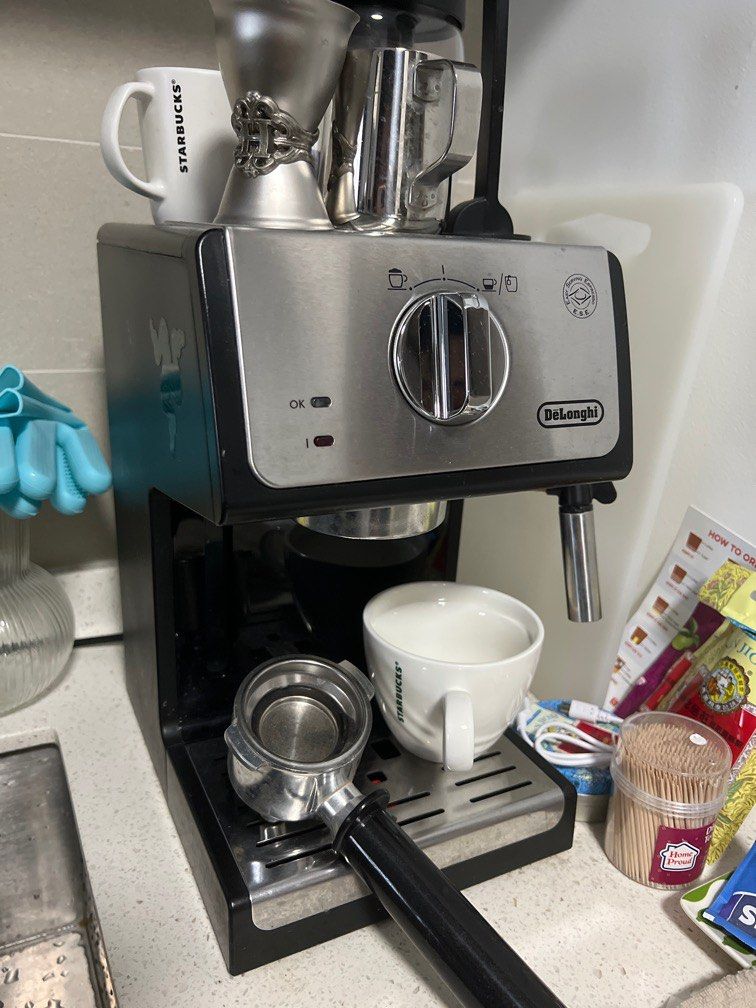 Delonghi Coffee Machine and Grinder, TV & Home Appliances, Kitchen