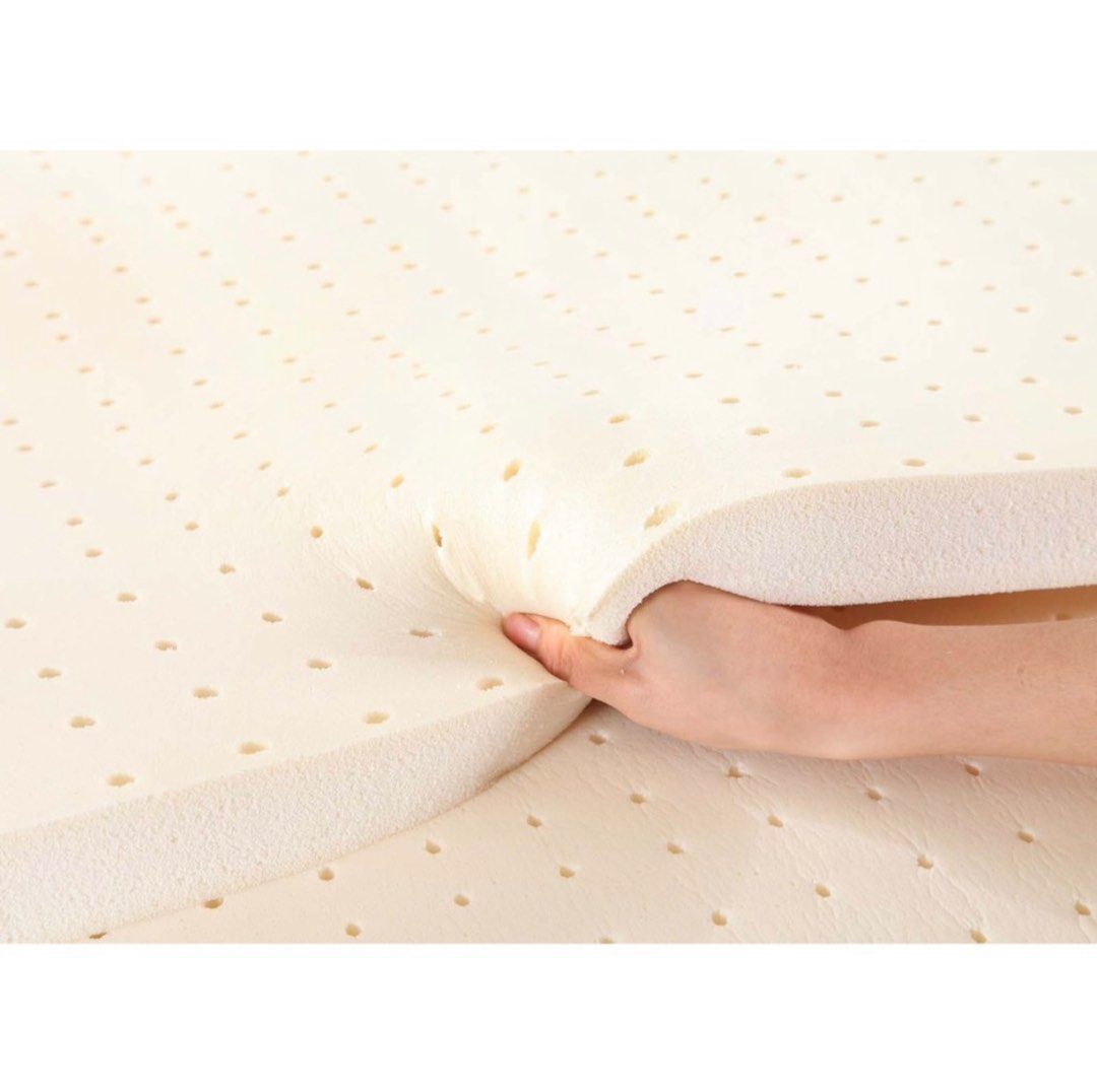 Dunlopillo Queen Latex Mattress Topper, Furniture & Home Living, Furniture, Bed Frames