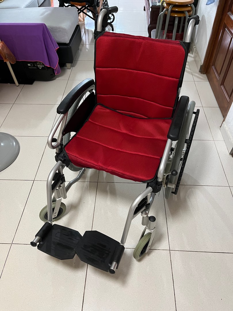 Foldable Wheelchair, Health & Nutrition, Medical Supplies & Tools on