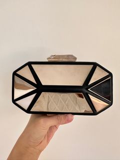 （分類：）位於 。 由 LTTIC 提交（商品編號 1211960815，圖片 1）。簡介： 。