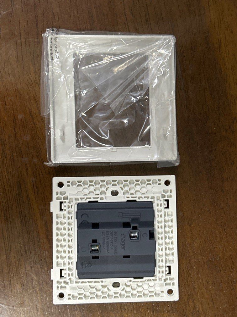 Hager Muse Switch Socket, TV & Home Appliances, Electrical, Adaptors