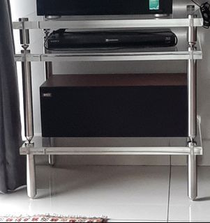 High quality Hi-Fi Rack with acrylic shelves (Weight 33.5 kg)