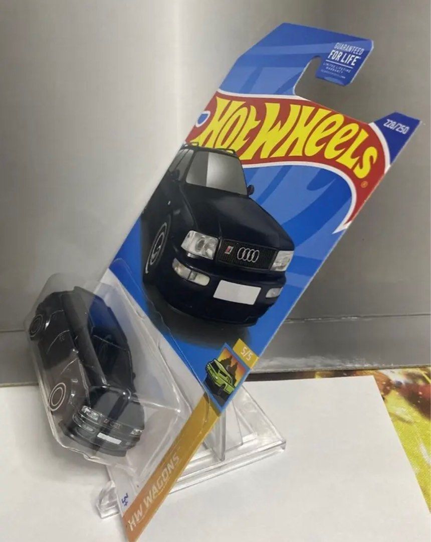 Hot Wheels 1/64 Super Treasure Hunt - '94 Audi Avant RS2 #5/5 - Noir - STH