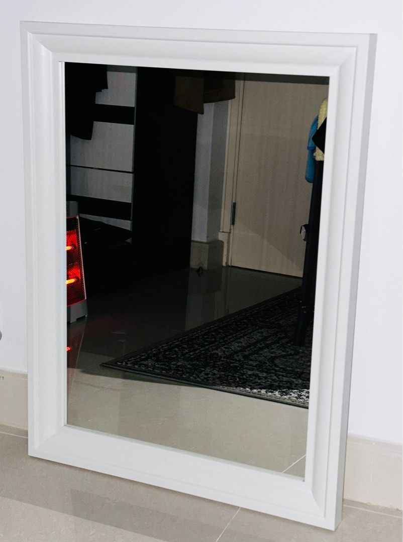 IKEA wall mirror, 傢俬＆家居, 家居裝飾, 鏡 Carousell