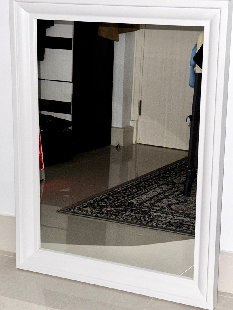 IKEA wall mirror, 傢俬＆家居, 家居裝飾, 鏡 Carousell