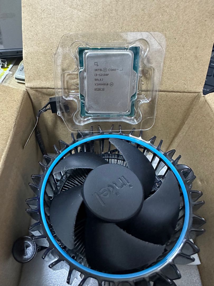 爆買い新作 Intel i3-12100f 微使用 美品 sushitai.com.mx