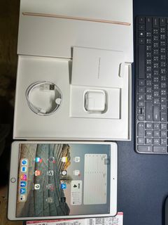 由 augustrobber (刊登 ID 1211930060，圖片 1) 提交，位於 的 (類別：)，說明：。
