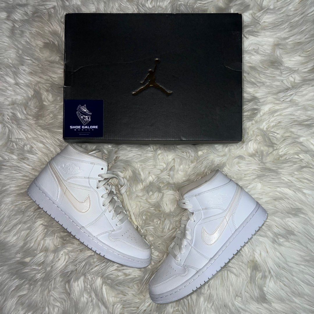 air force pixel white gold chain