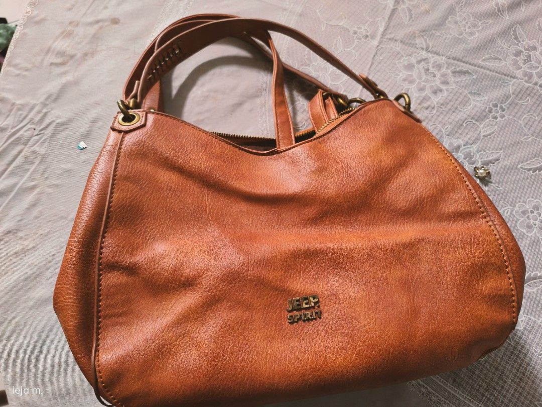 Jeep best sale spirit handbag