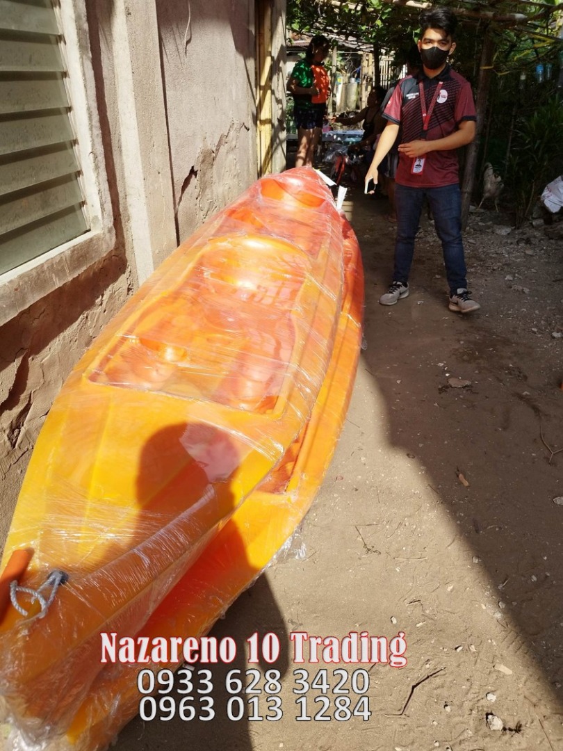 KAYAK BOAT Material 100 virgin linear med density polyethylene w/UV