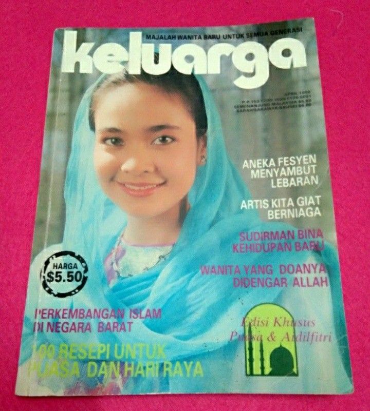 Keluarga Hobbies And Toys Books And Magazines Magazines On Carousell 