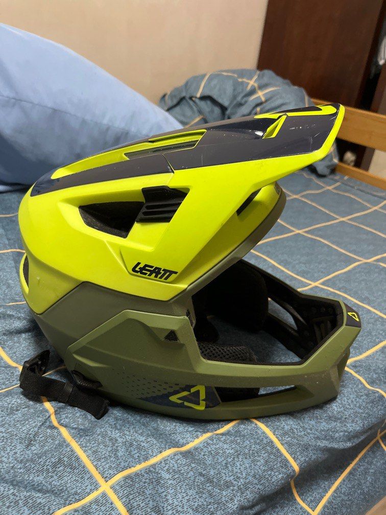 Leatt enduro 4.0 v21 full face detachable helmet, Sports Equipment