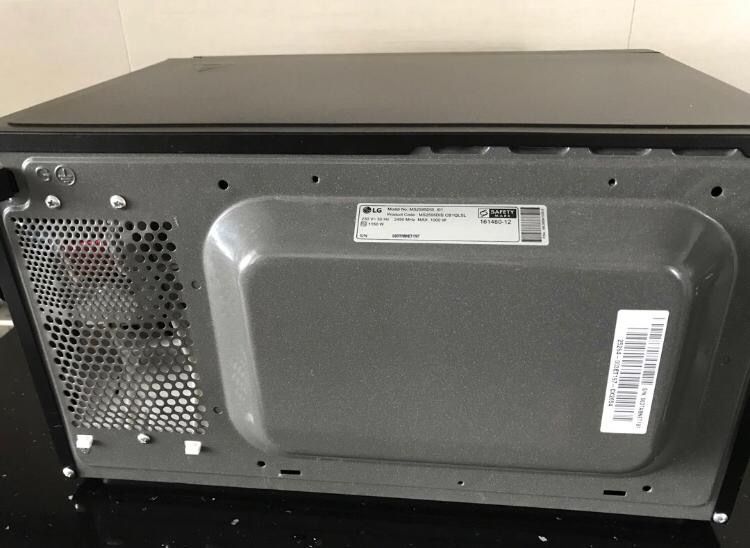 LG Smart Inverter Microwave Oven MS2595DIS, TV & Home Appliances