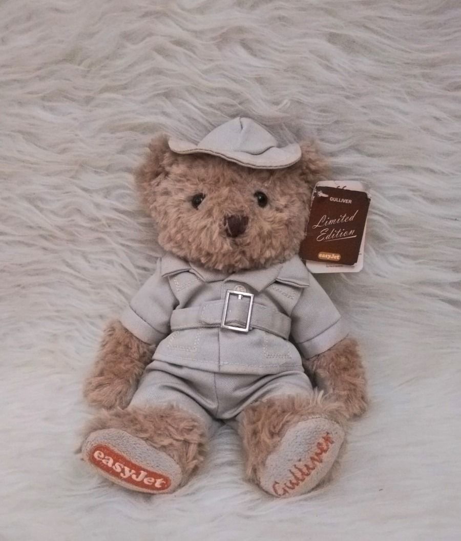 Limited ed EasyJet Gulliver Teddy Bear w Outfit plush boneka