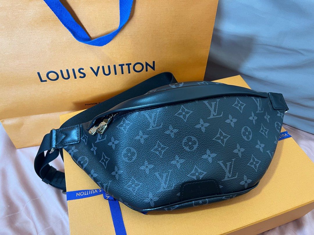 Louis Vuitton Discovery Bumbag PM Monogram Blue For Men, Men's